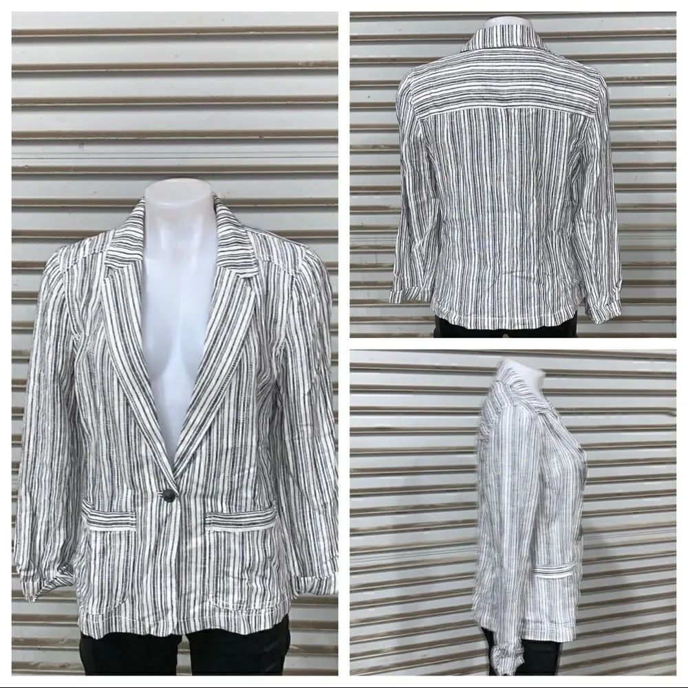 NWT Maurice’s one button linen blend blazer